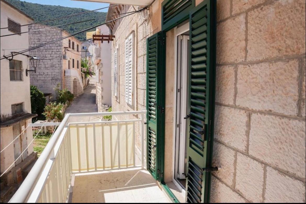 Apartmani Antonia Račišće Εξωτερικό φωτογραφία