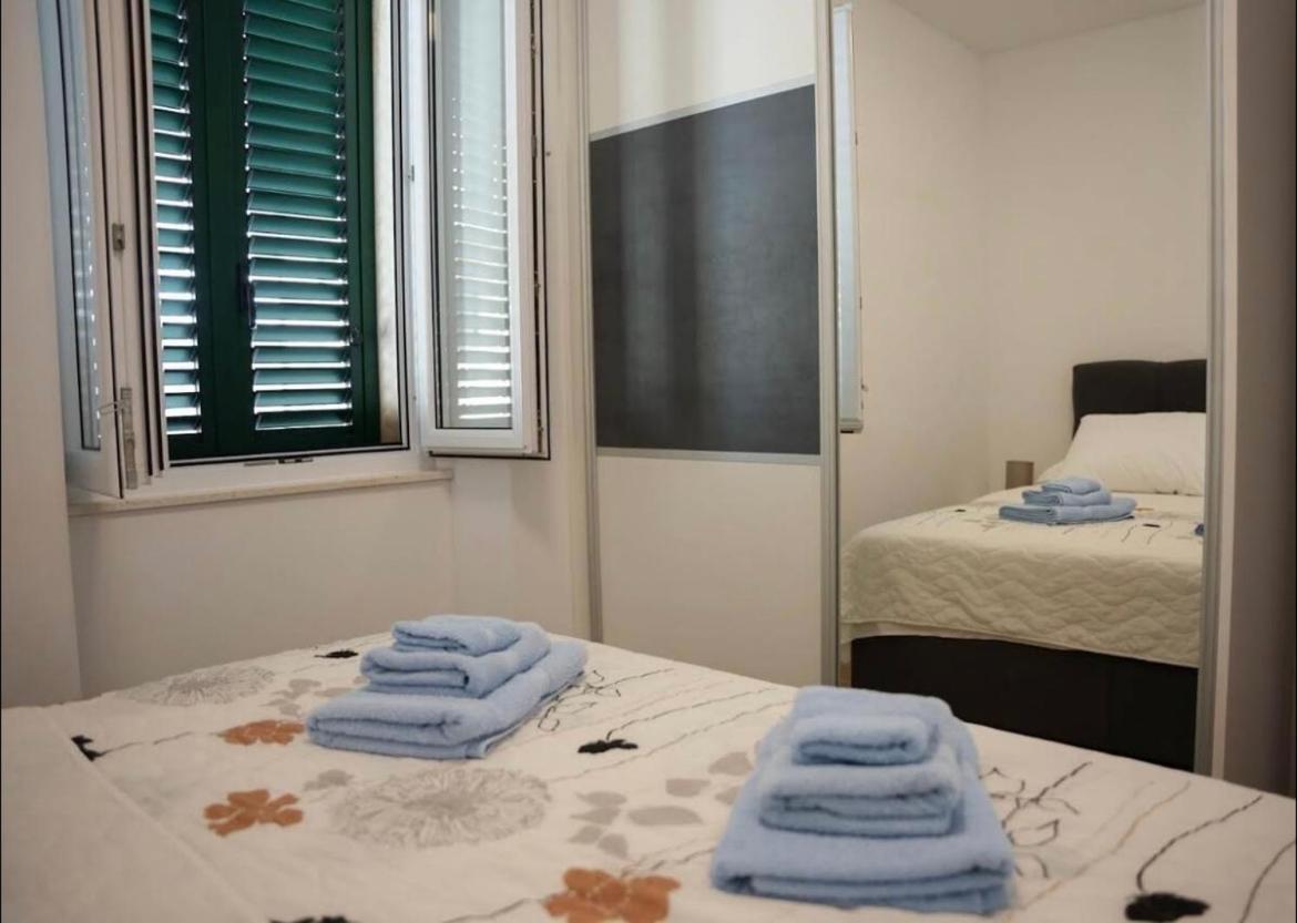 Apartmani Antonia Račišće Εξωτερικό φωτογραφία